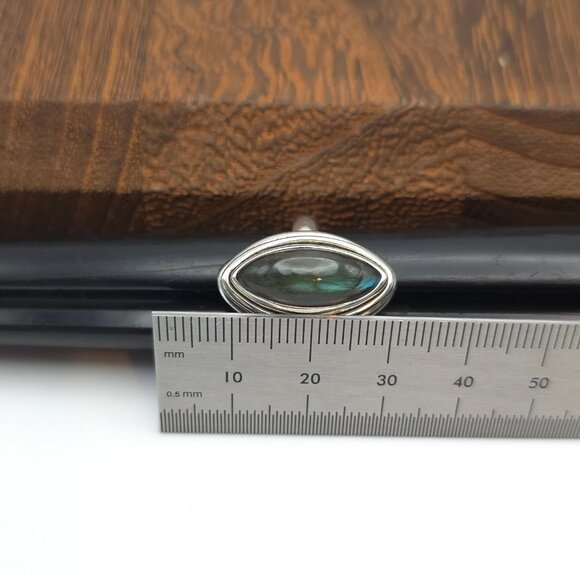 Size 7.25 925 Sterling Silver Large Marquise Labradorite Ring - Picture 7 of 8